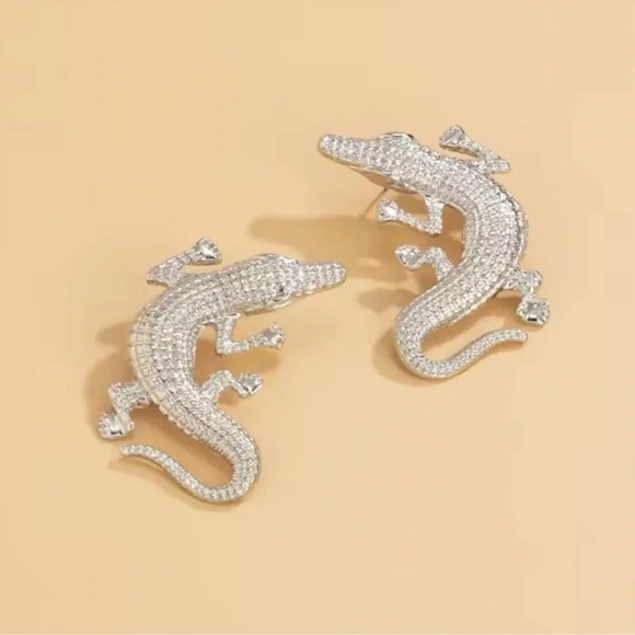 Alligator Silver Textured Statement Earrings - Picture 3 of 5